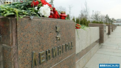 Волгоградский ветеран написал поэму о блокадном Ленинграде